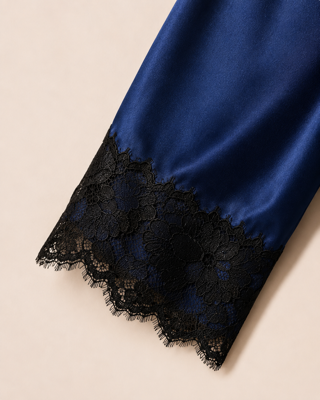 Nuit Bleue Satin Robe